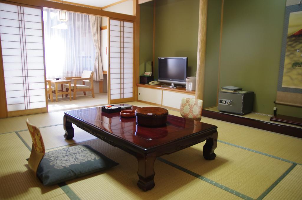 Ryokan Hida Beef Takayama  Room photo